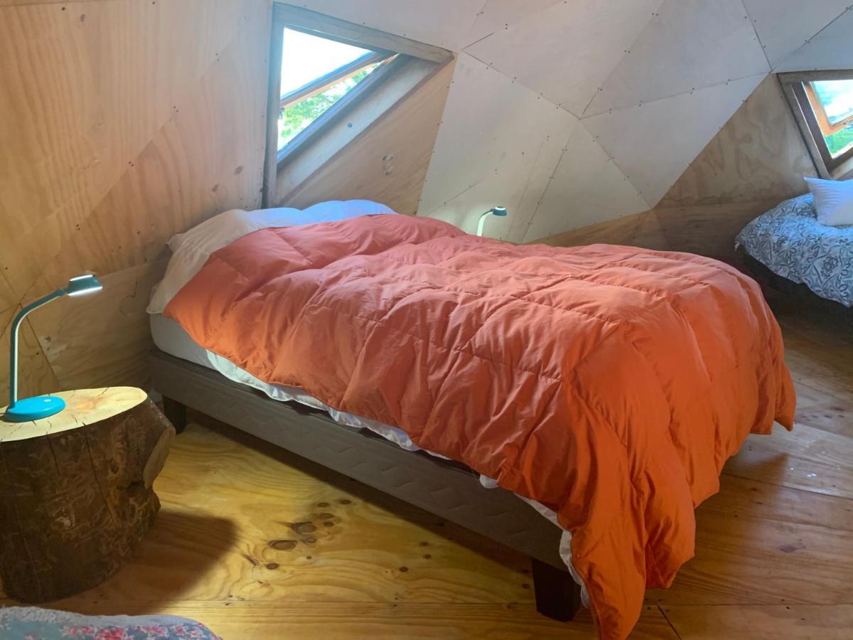 Domo Conguillio Conecta Con Tu Energia Sagrada Junto Al Salto Truful Truful Con Una Vista Majestuosa Que Podras Disfrutar En Una Tinaja Una Experiencia Que Alineara Tu Espiritu Y Tu Energia Interior Vivelo Мелипеуко Екстериор снимка